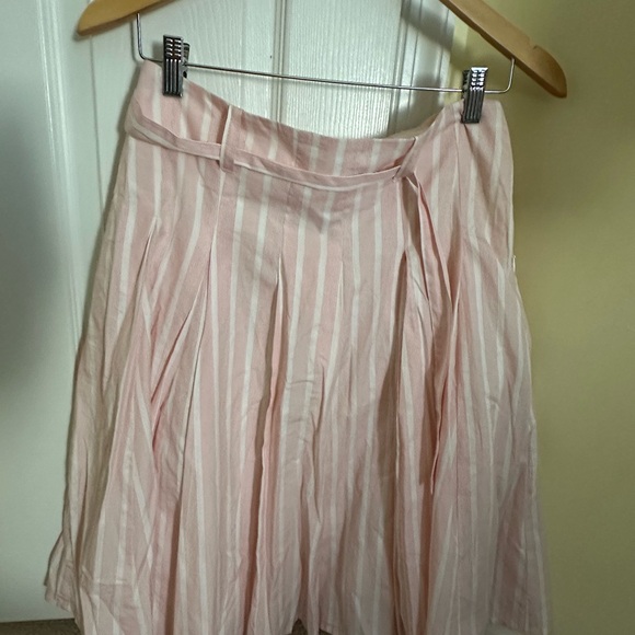 Express Light Pink and White A-Line Skirt - Picture 1 of 2